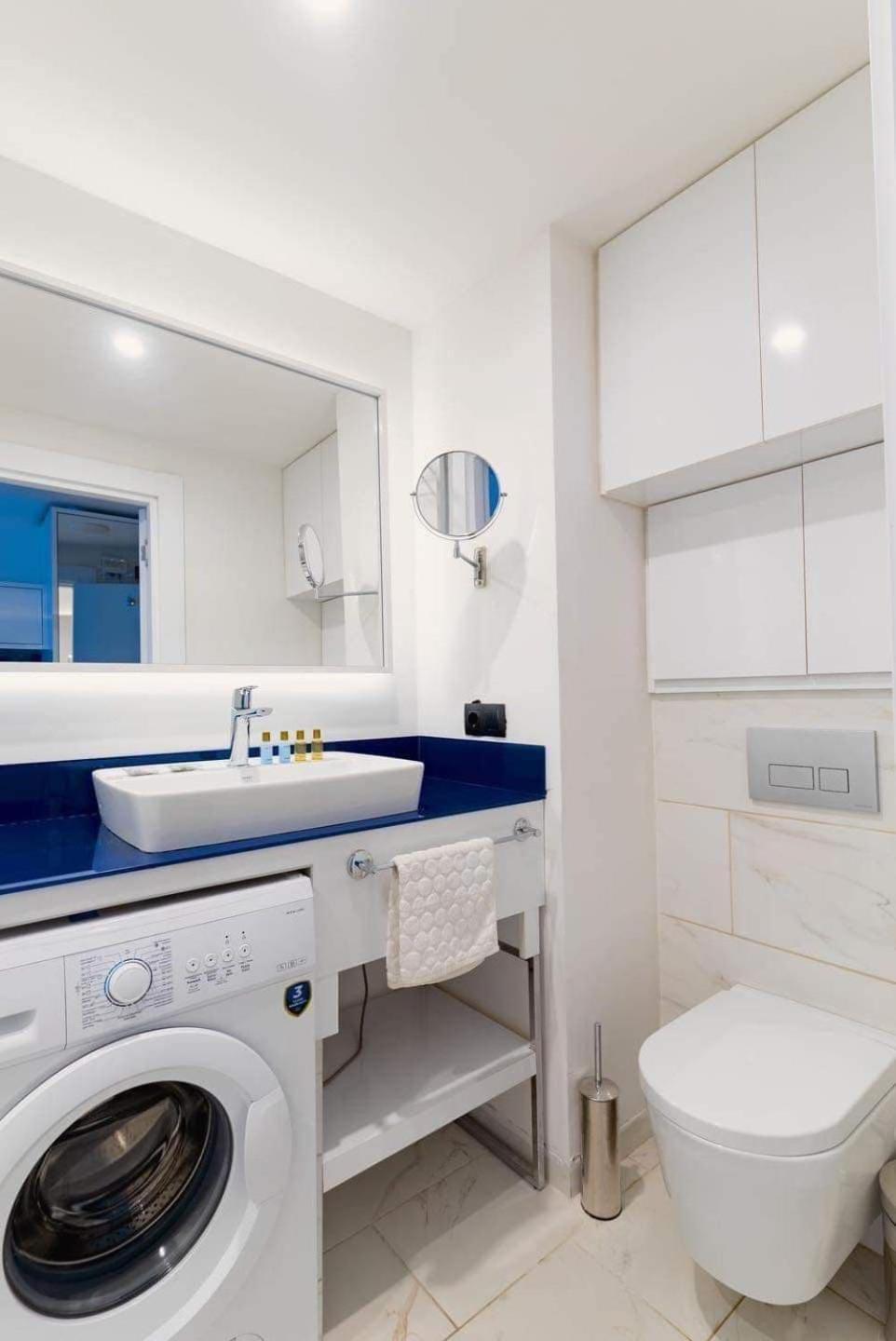باتومي Orbi City Block A Floor 10 Room 40 المظهر الخارجي الصورة